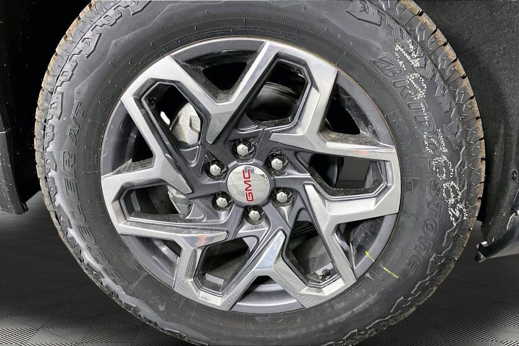 2026 GMC Sierra 1500 SLT - Photo 12