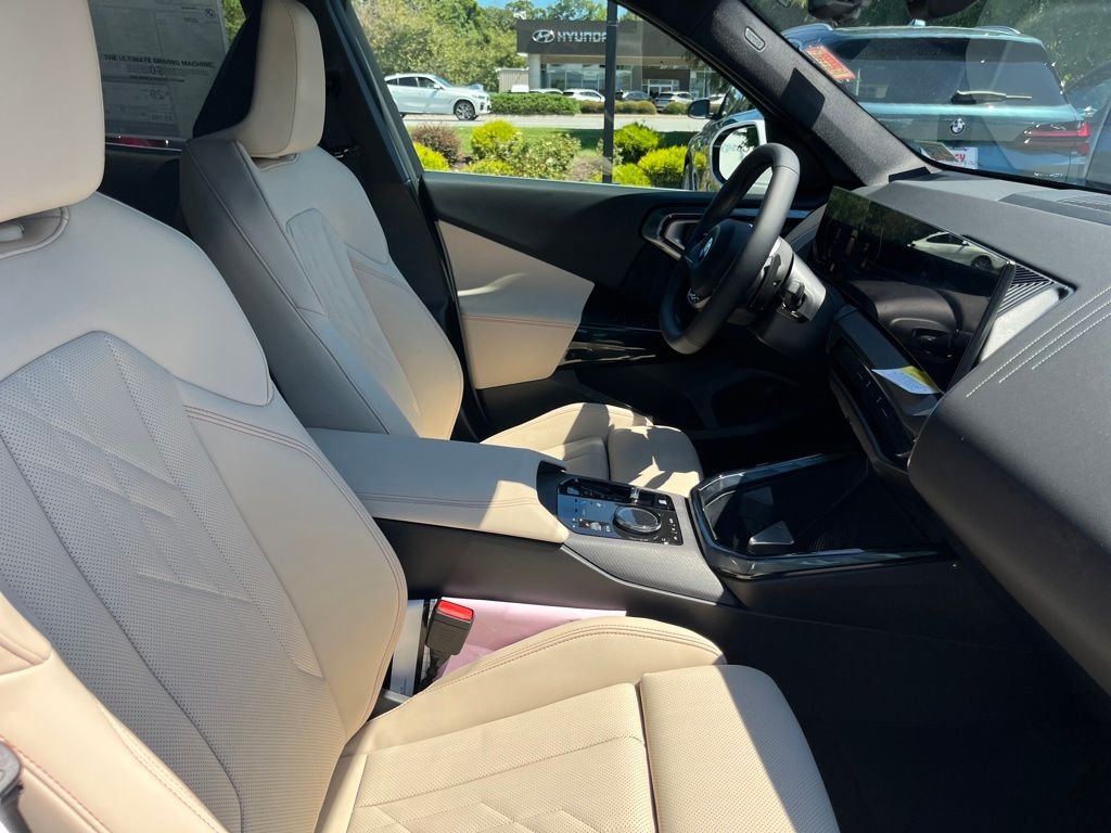 2026 BMW X3 30 - Photo 33