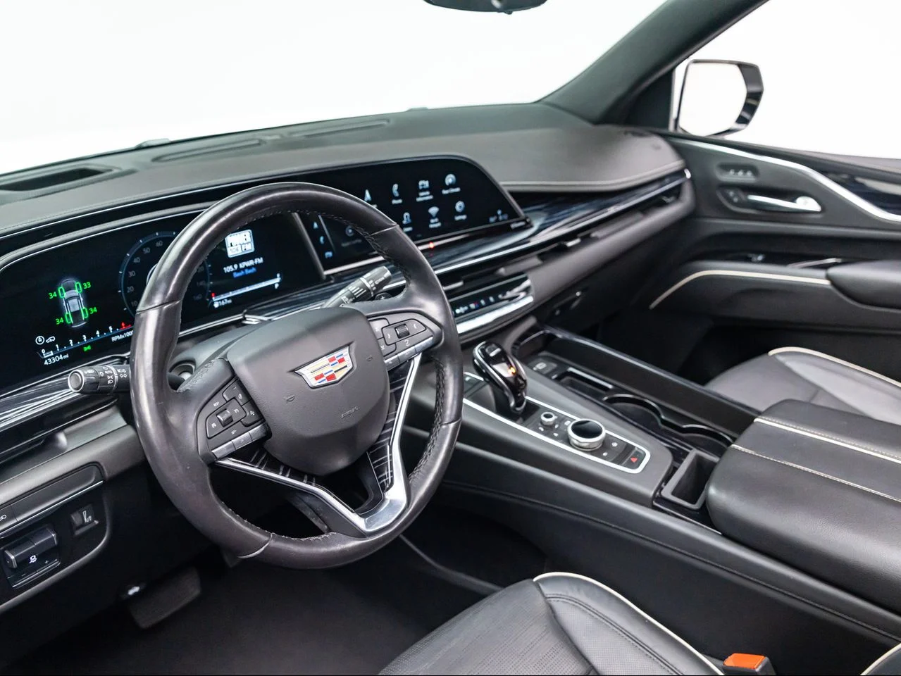 Used 2021 CRYSTAL WHITE Cadillac 2WD Sport image 17