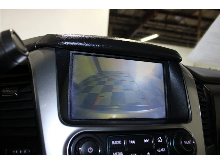 Used 2020 Satin Steel Metallic Chevrolet LT image 33