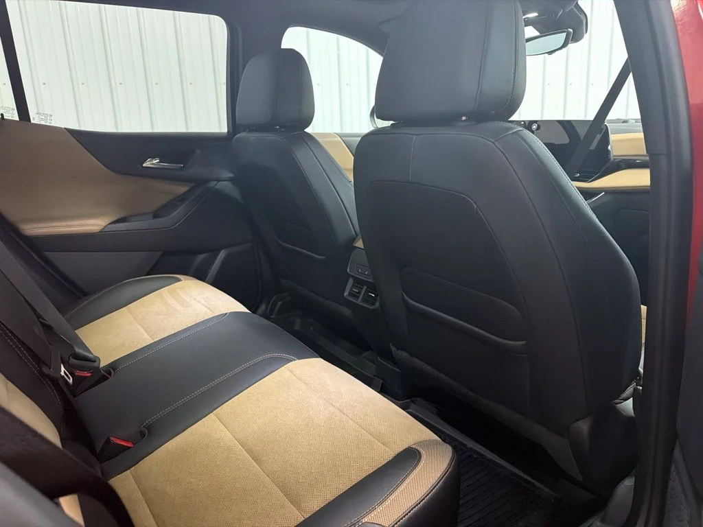 Used 2025 Red Chevrolet ACTIV image 15