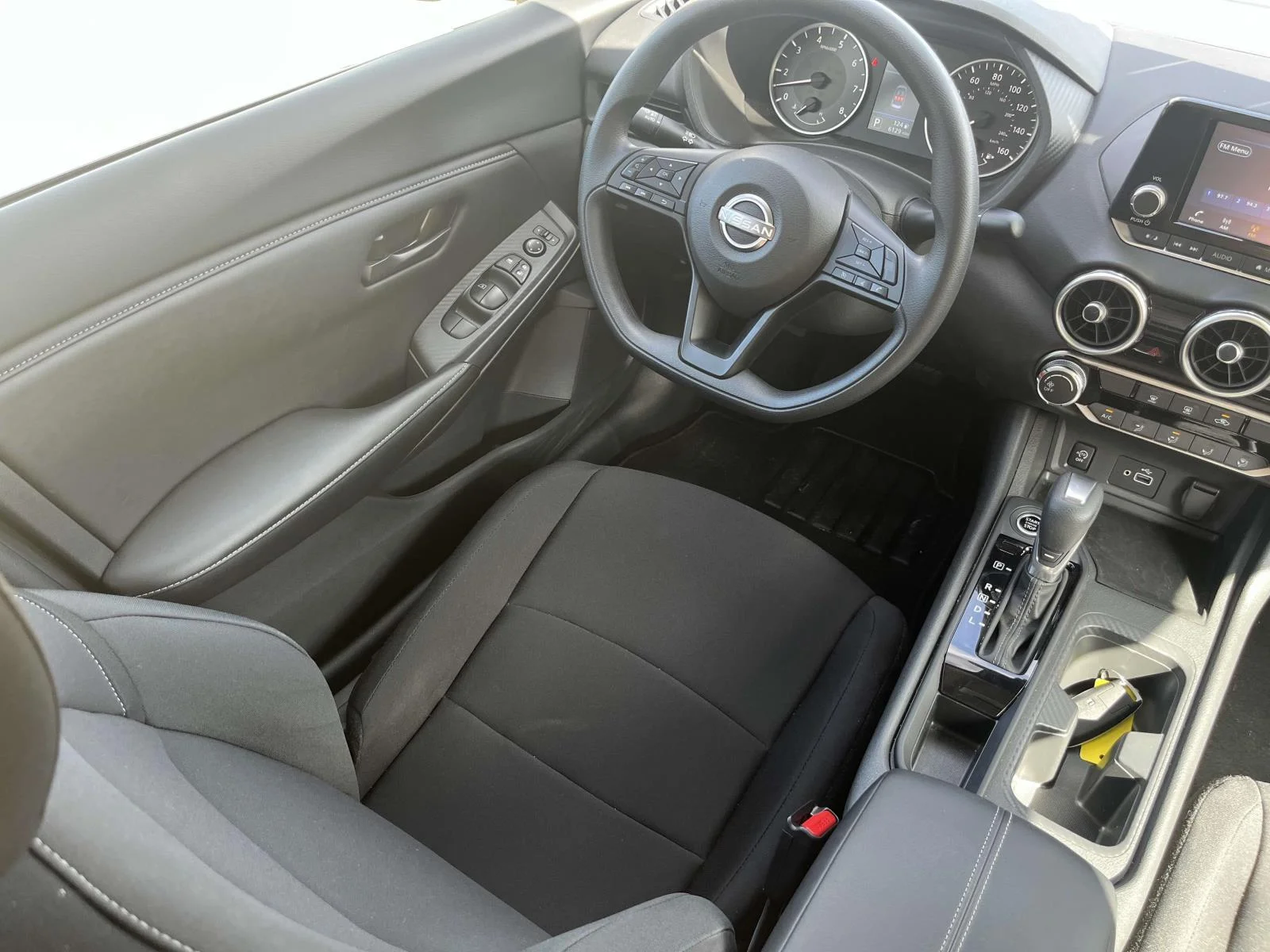 2025 Nissan Sentra S - Photo 15