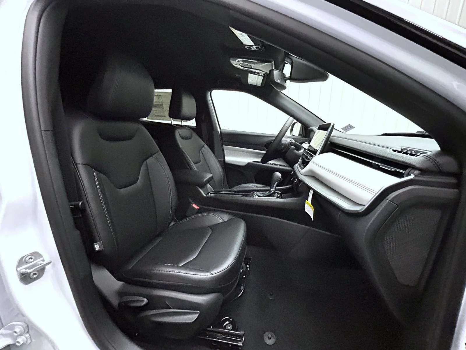 New 2026 White Jeep Limited image 15