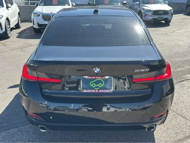 2023 BMW 3 Series 330i - Photo 12