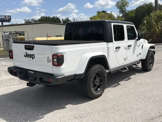 Used 2024 White Jeep Willys image 4