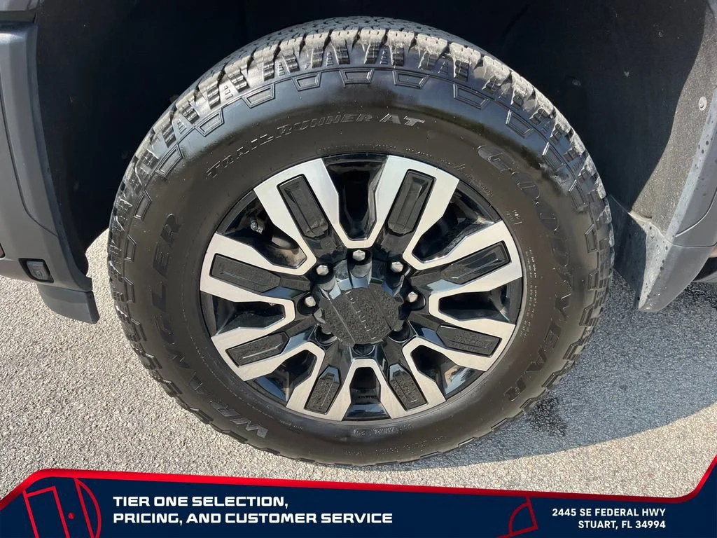 Used 2024 Redwood Metallic GMC Denali Ultimate image 10
