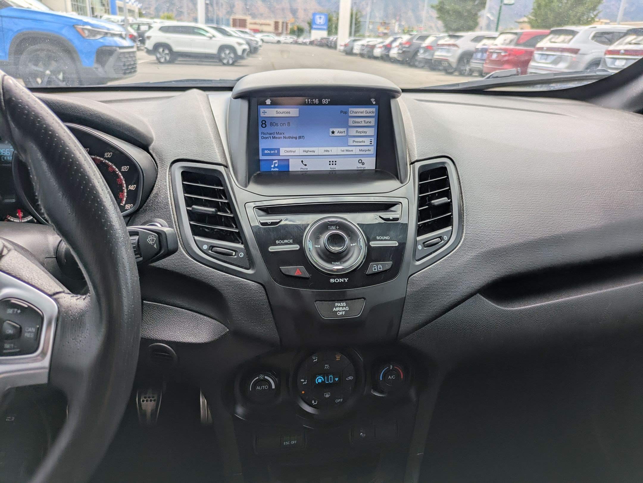 Used 2019 White Platinum Clearcoat Metallic Ford ST image 24