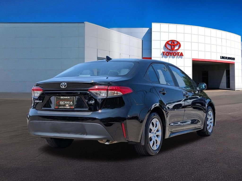 2023 Toyota Corolla LE - Photo 10