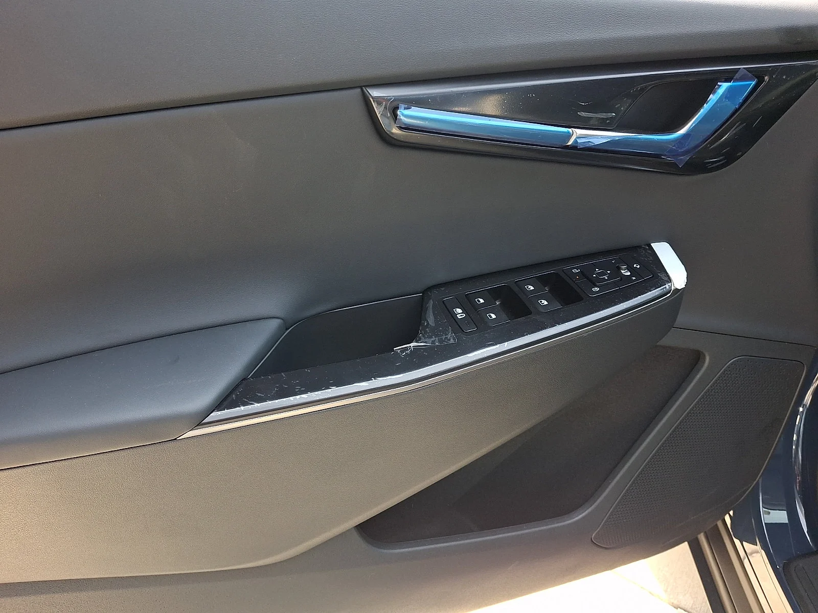 New 2026 Blue Kia Light image 11