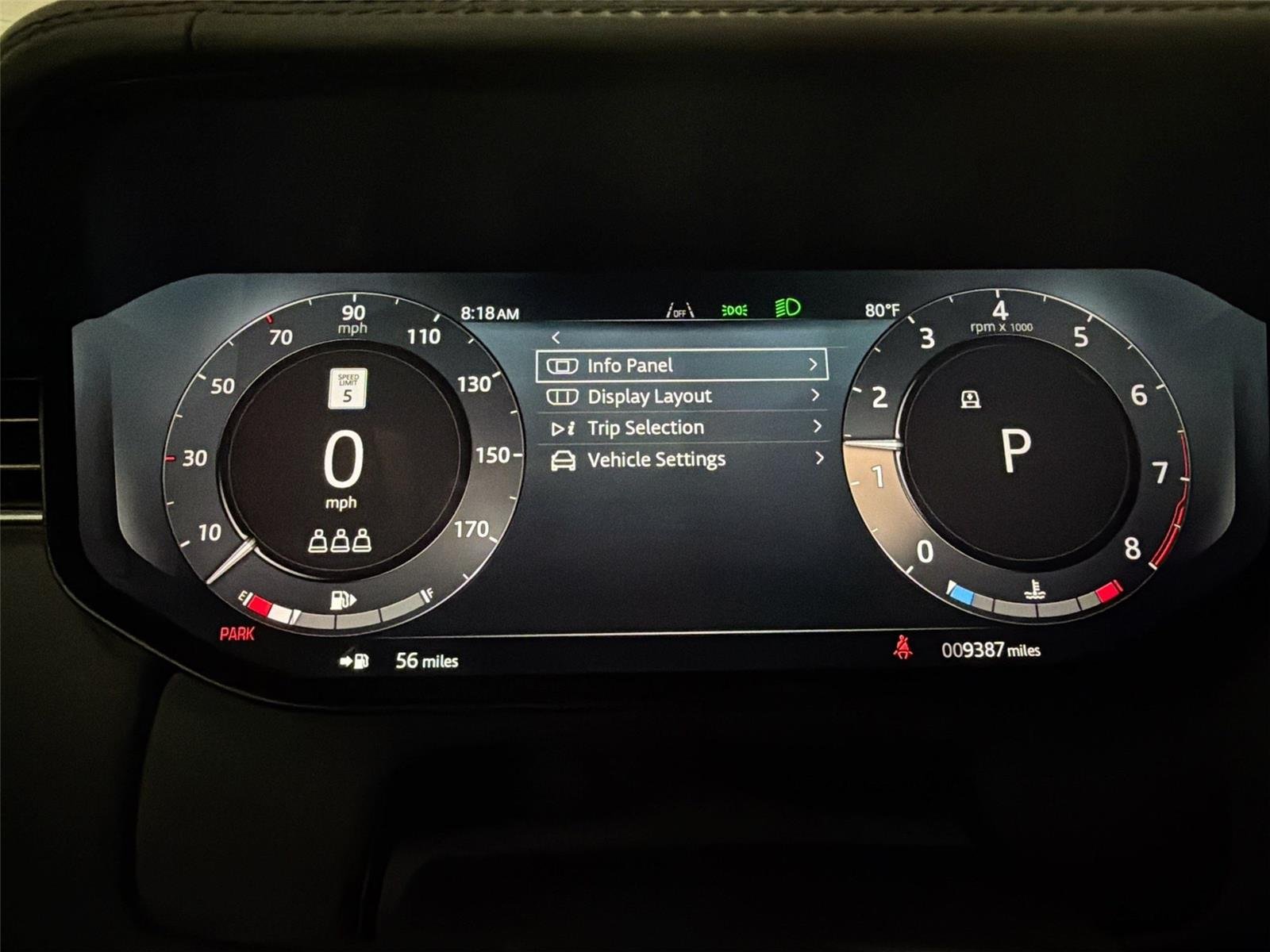 2025 Land Rover Range Rover SE - Photo 10