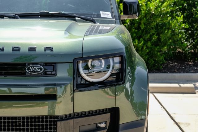 New 2026 Woolstone Green Land Rover S image 60