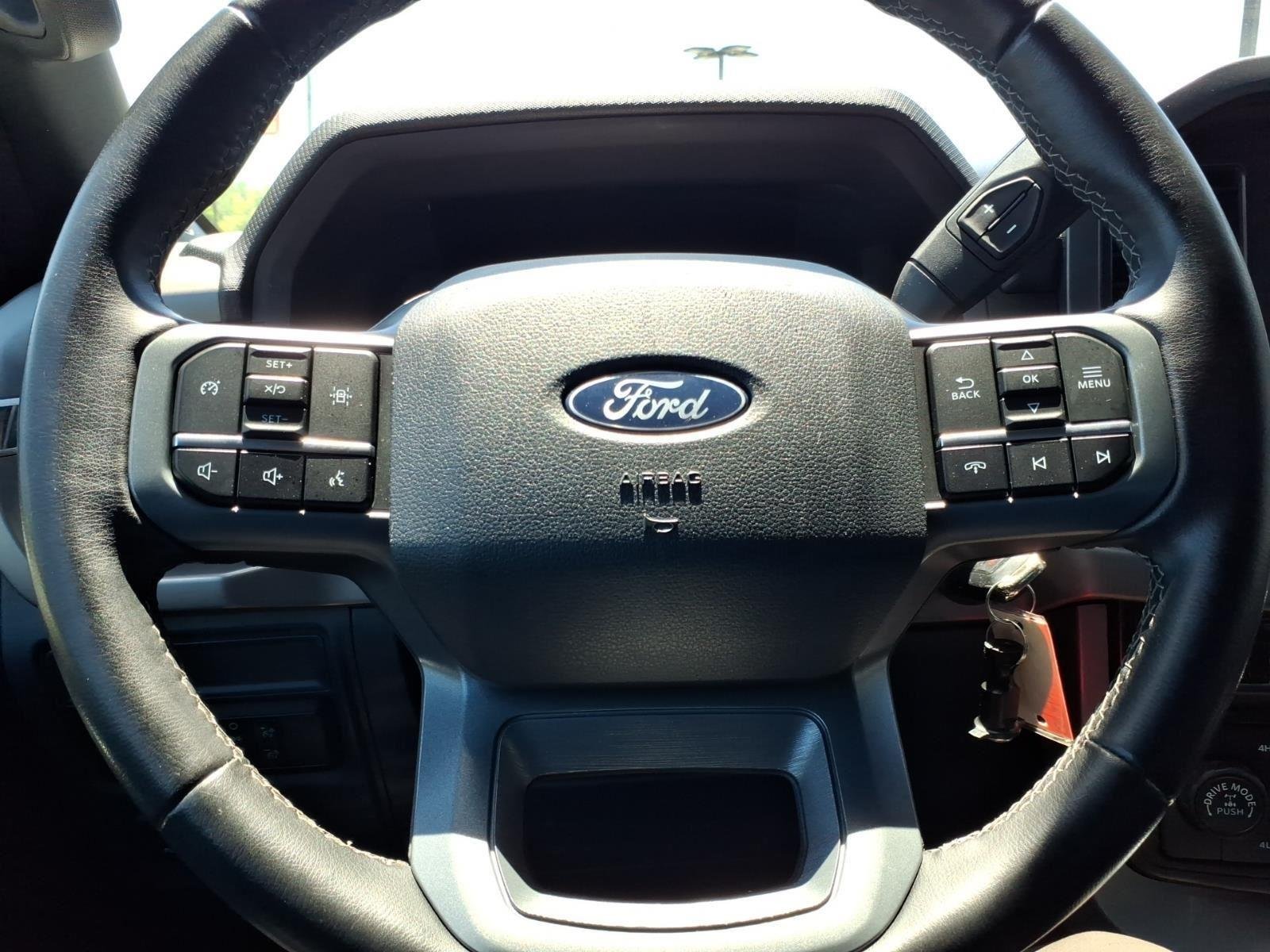 Used 2024 Iconic Silver Metallic Ford XLT image 23