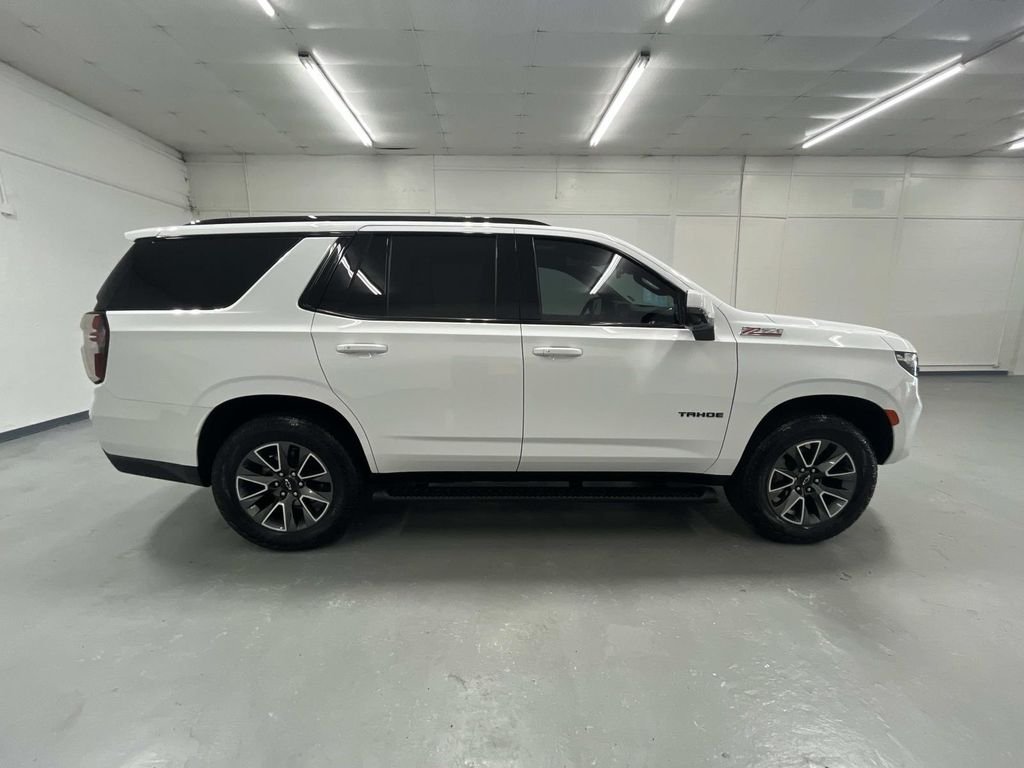 Used 2024 Summit White Chevrolet Z71 image 2