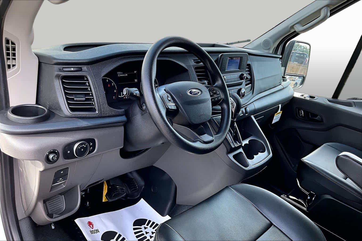 Used 2025 Oxford White Ford  image 18
