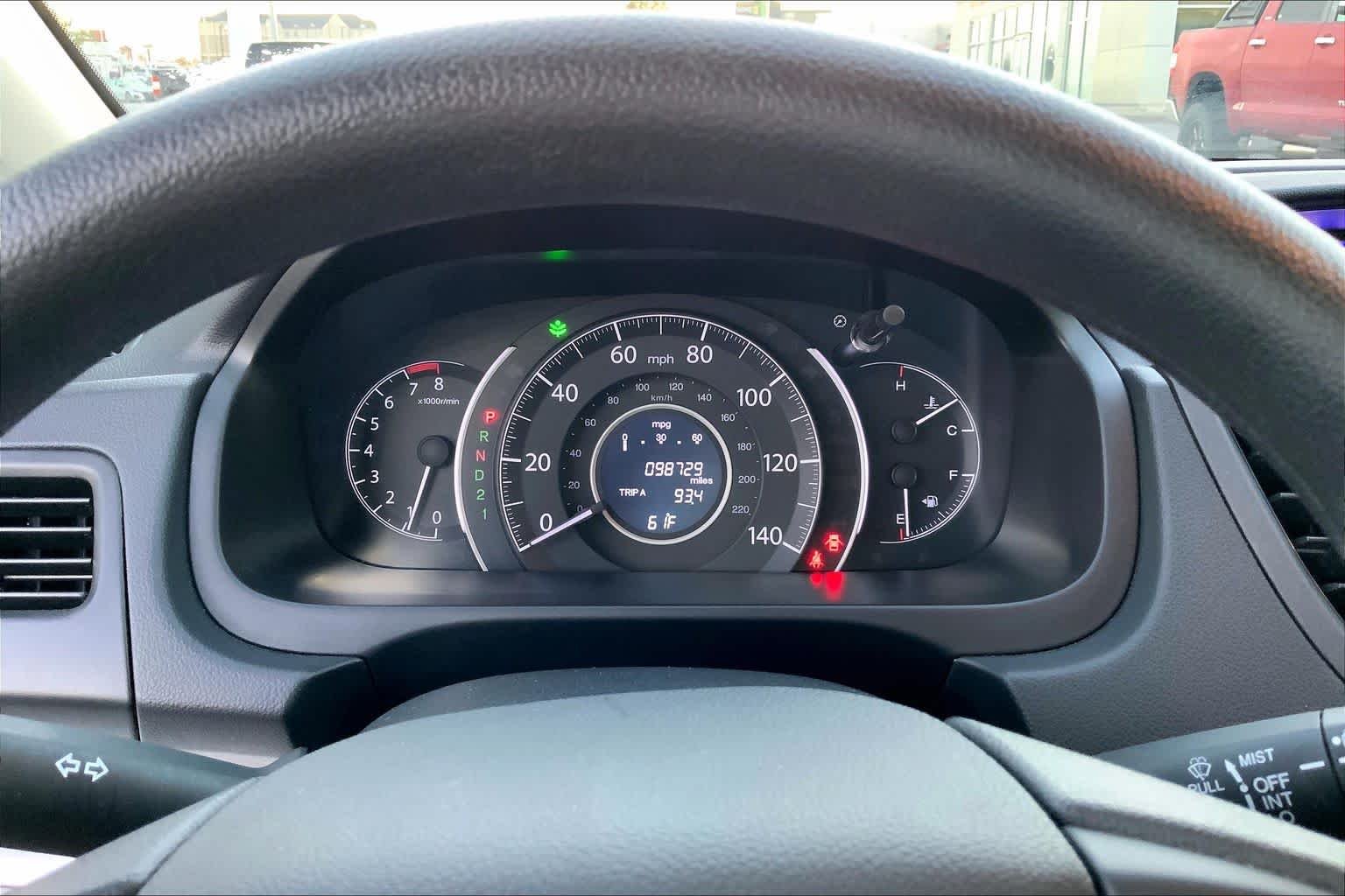 Used 2014 Alabaster Silver Metallic Honda LX image 23
