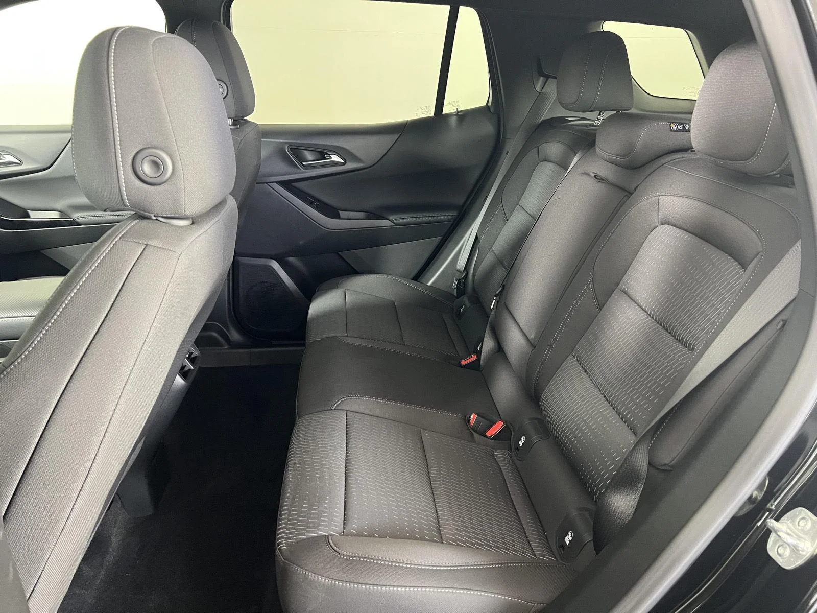 Used 2026 Mosaic Black Metallic Chevrolet AWD LT image 17