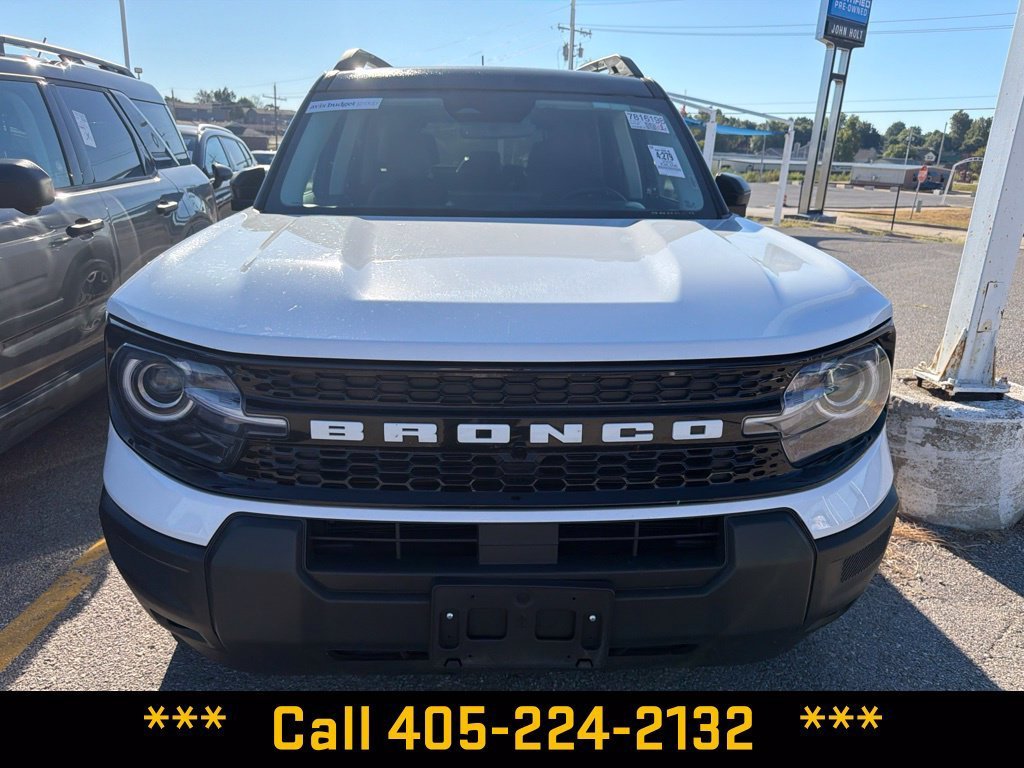 Used 2025 White Ford Outer Banks image 3
