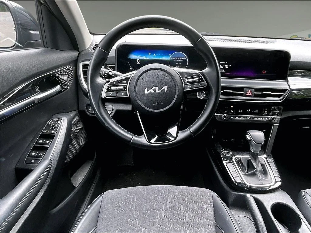 Used 2024 Gray Kia S image 18