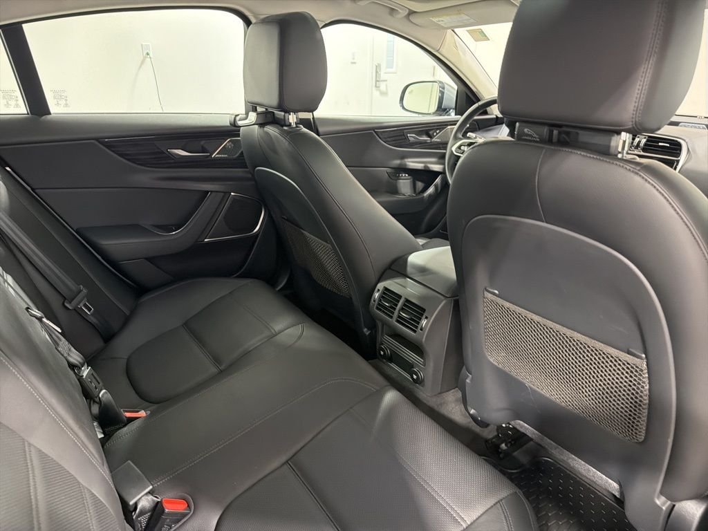 Used 2020 Eiger Gray Metallic Jaguar S image 27