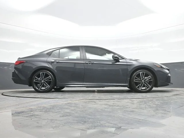 Used 2026  Toyota XSE image 24