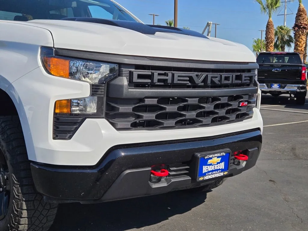 Used 2023 Summit White Chevrolet Custom Trail Boss image 8
