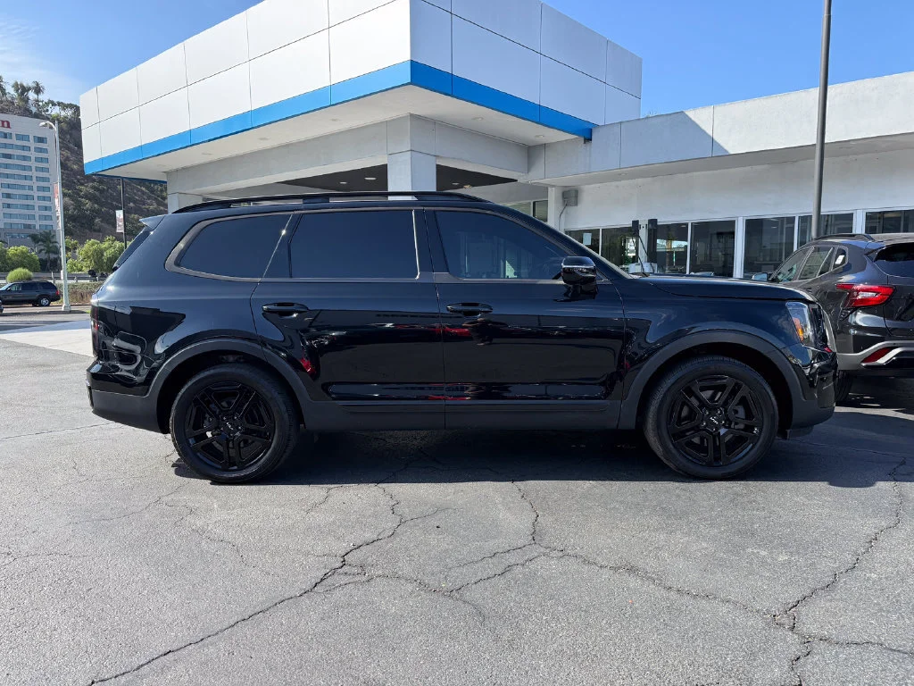 Used 2023 Black Kia SX Prestige X-Line image 6