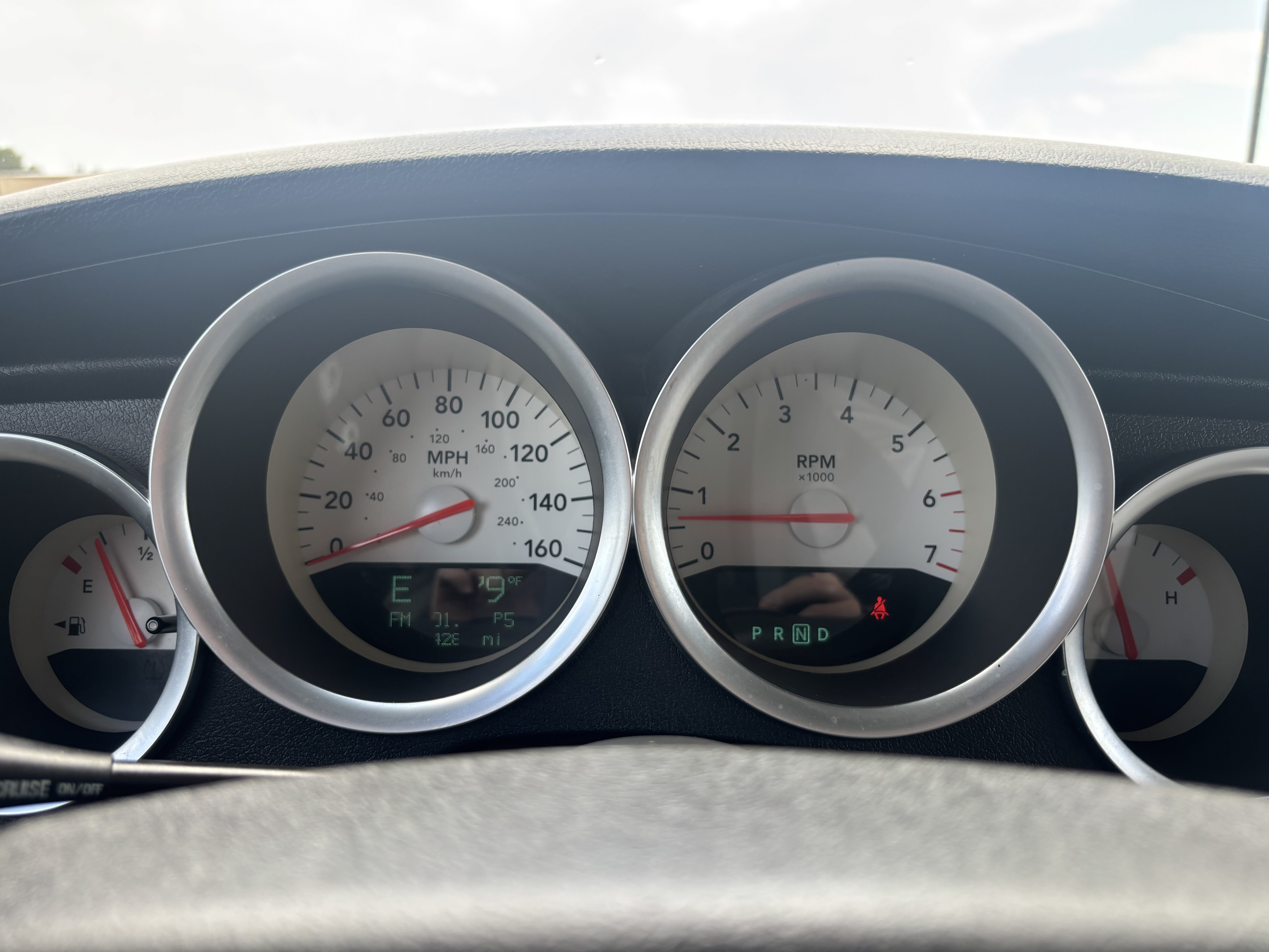 Used 2006  Dodge R/T image 17