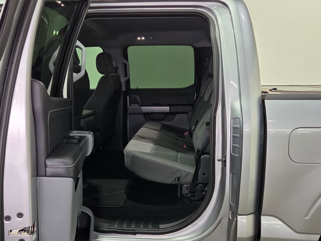 Used 2022 Silver Metallic Ford XLT image 18