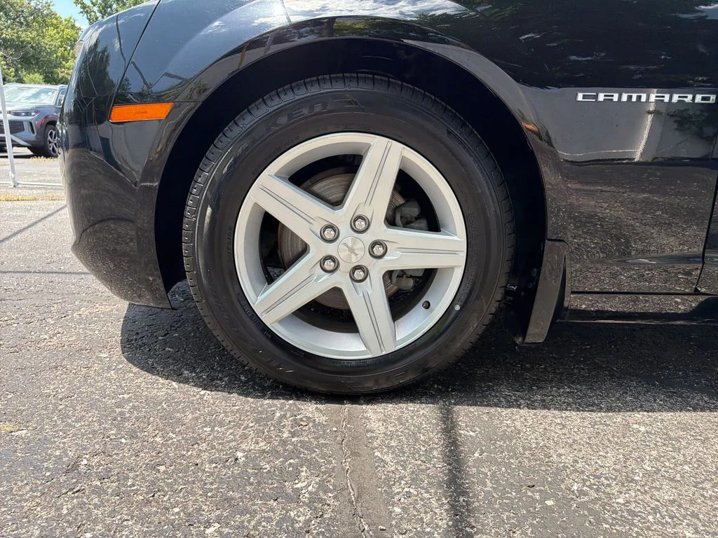 Used 2012 Black Chevrolet 1LT image 40