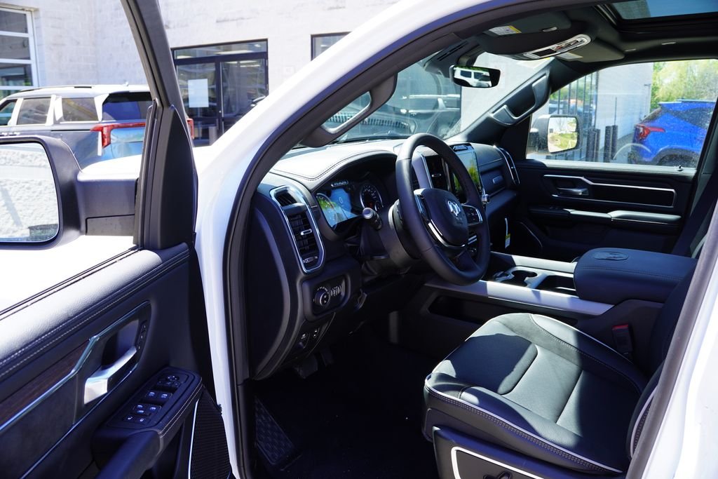 New 2026 Bright White Clear-Coat Exterior Paint RAM Laramie image 12