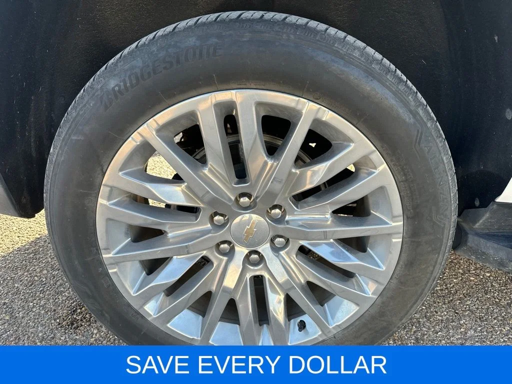 Used 2024 White Chevrolet LS image 23