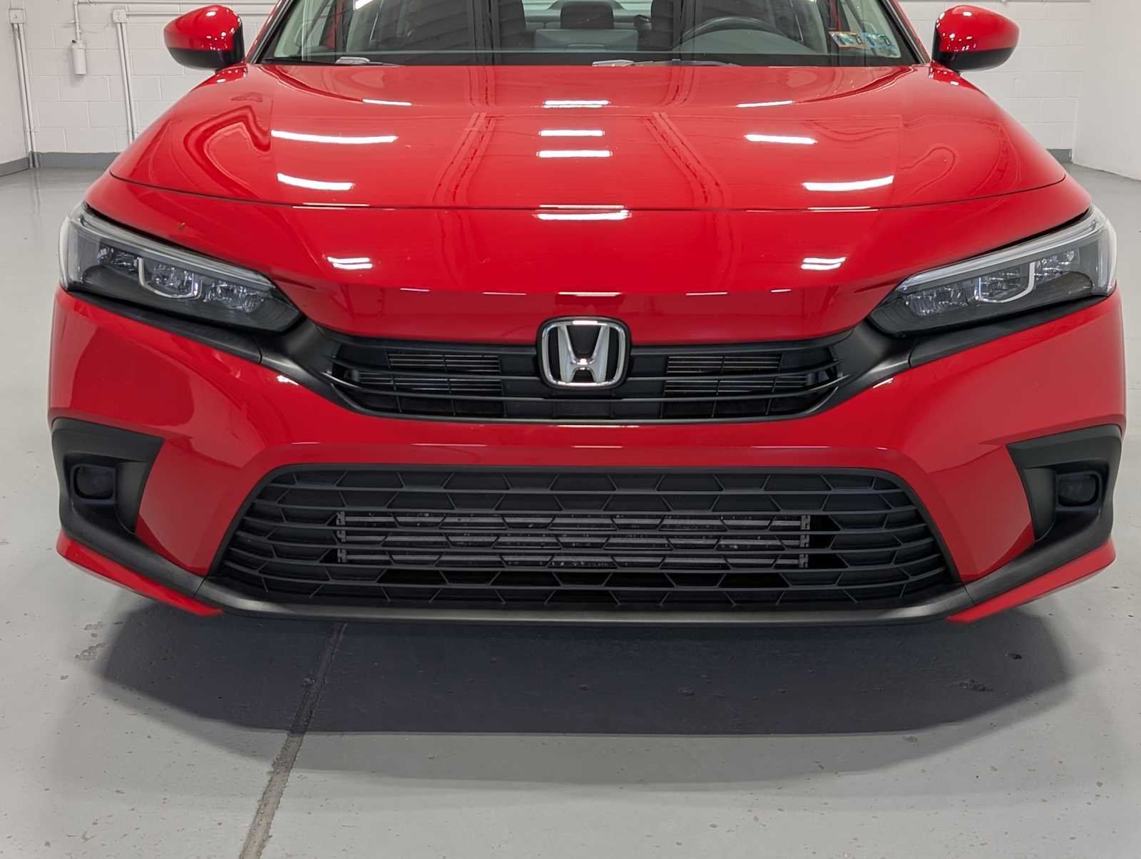 Used 2024 Rallye Red Honda EX image 2