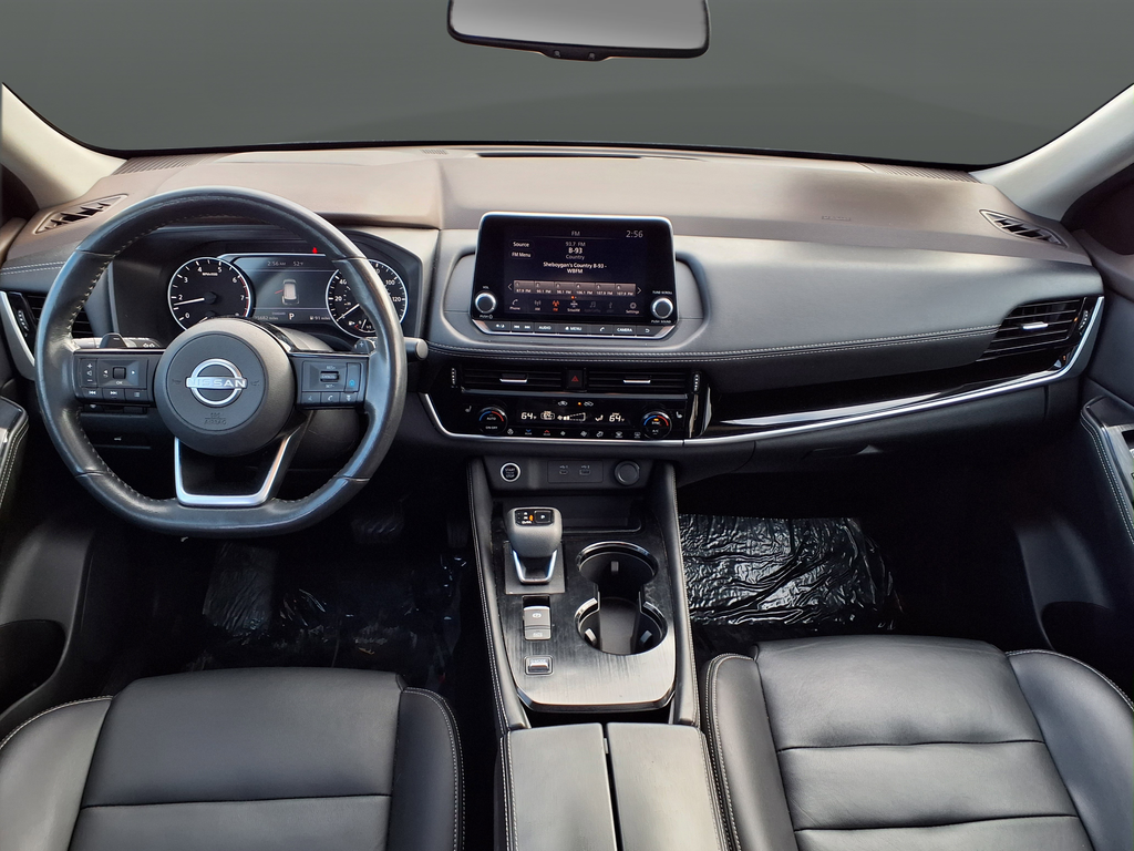 Used 2022 Pearl White Tricoat Nissan SL image 18