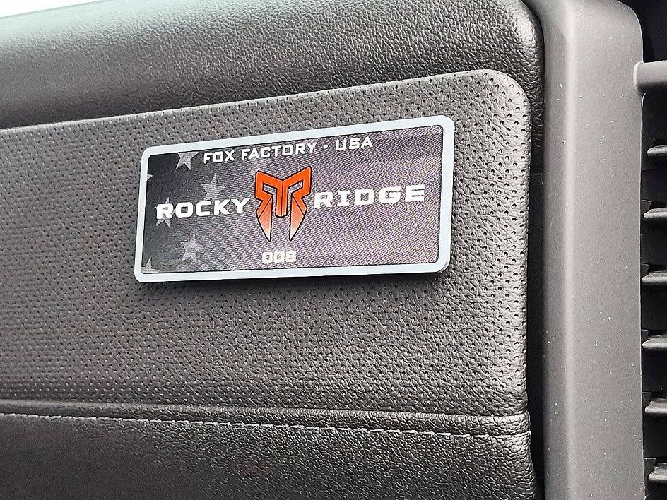 2026 Chevrolet Silverado 2500 HD LTZ - Photo 40