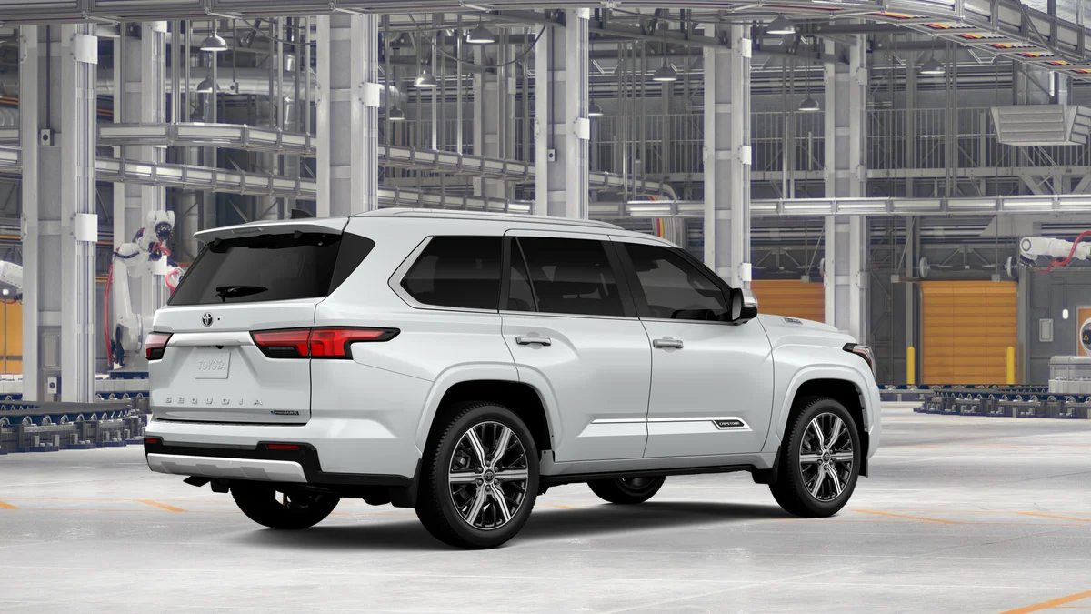 New 2026 Wind Chill Pearl Toyota Capstone image 10