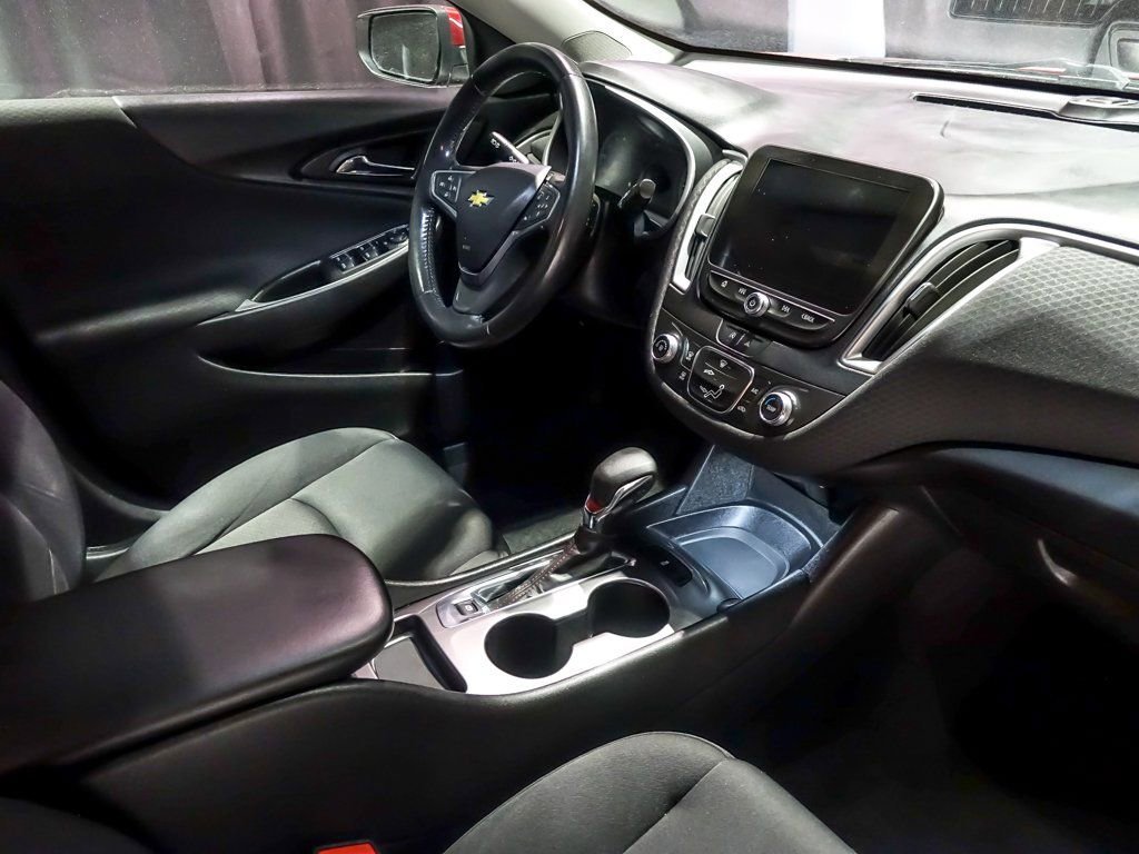 2022 CHEVROLET MALIBU - Image 30