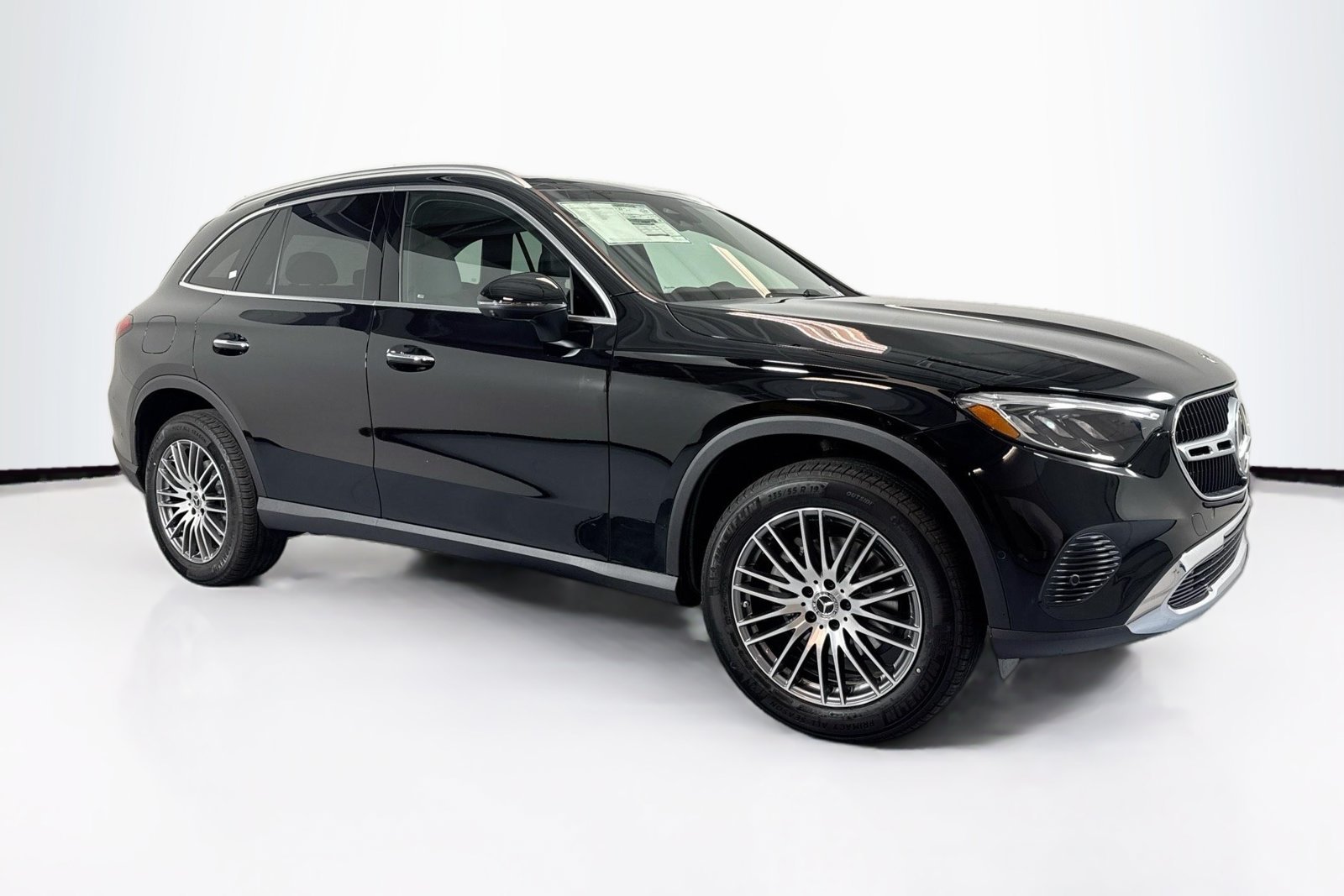 New 2026 Black Mercedes-Benz GLC 300 image 3