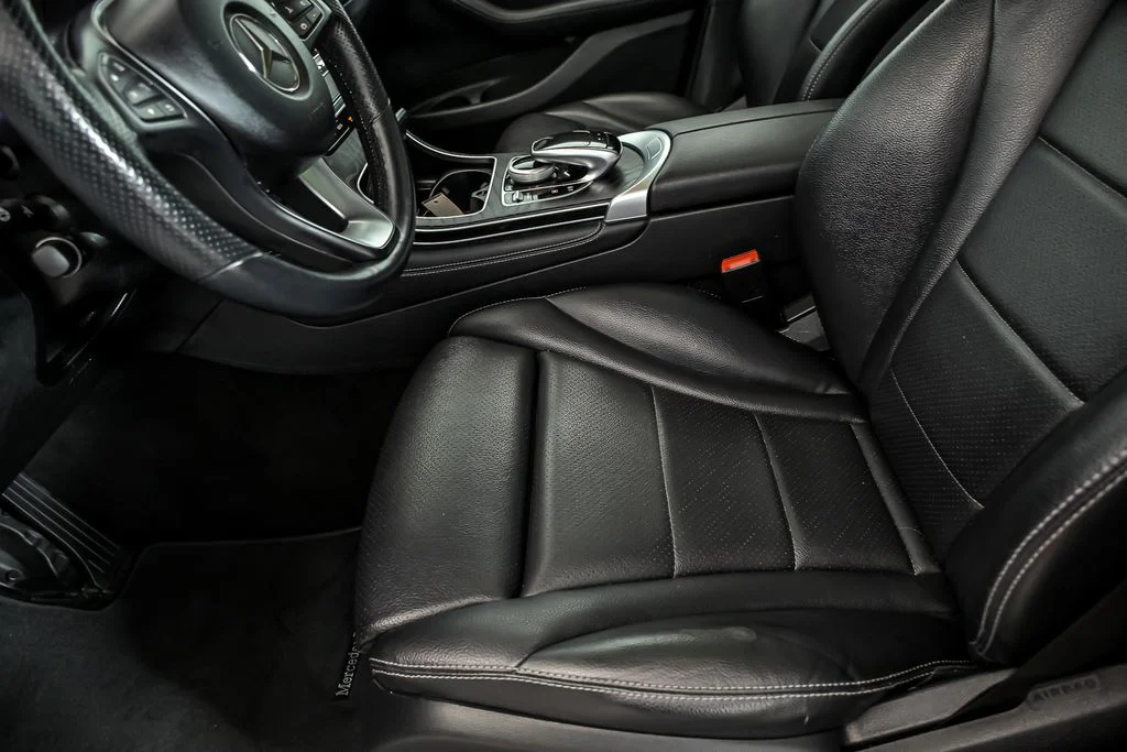 Used 2018  Mercedes-Benz GLC 300 image 14