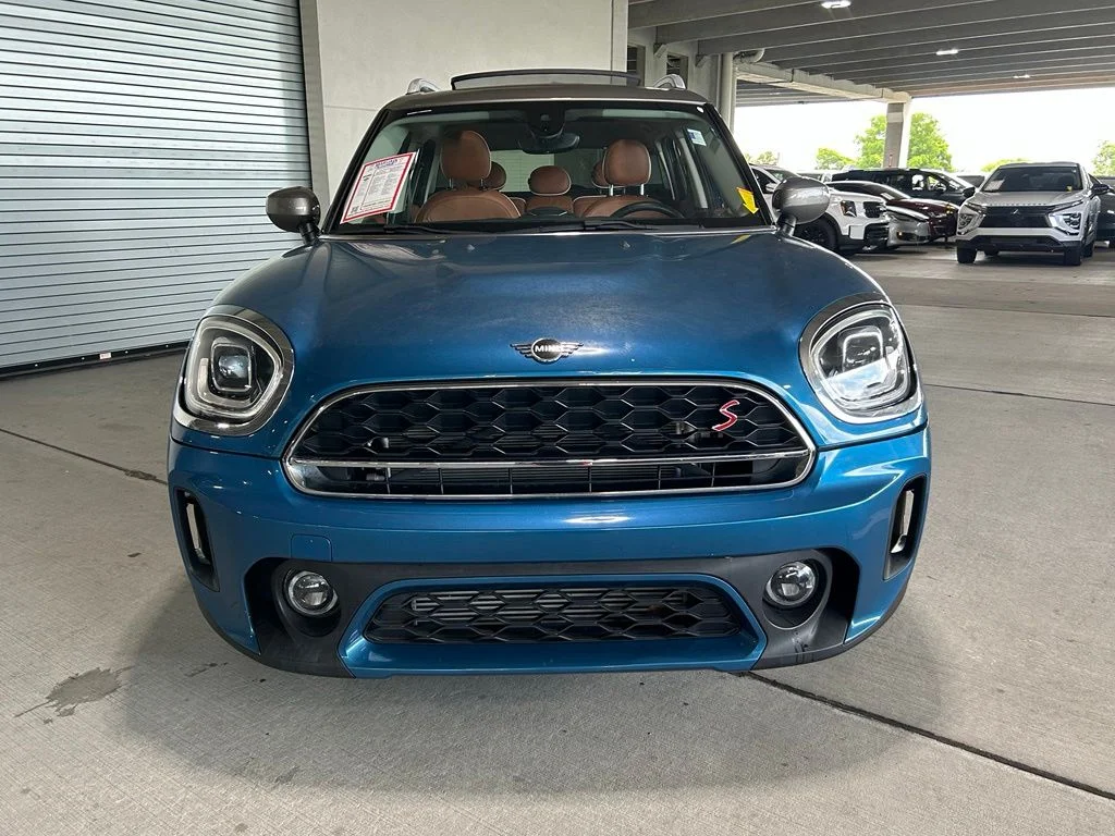 Used 2022 Island Blue Metallic MINI Classic image 7