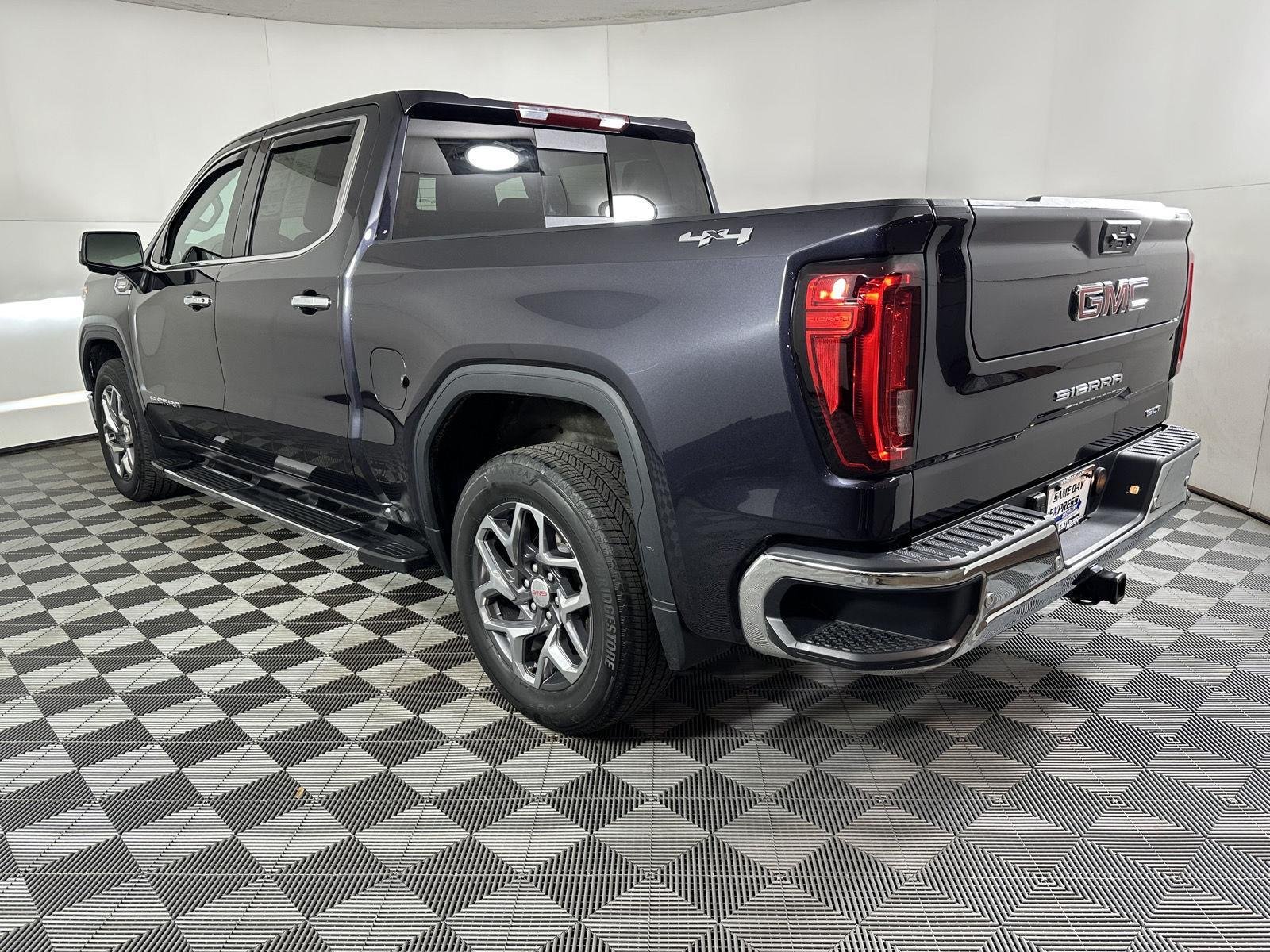 Used 2024 Titanium Rush Metallic GMC SLT image 12