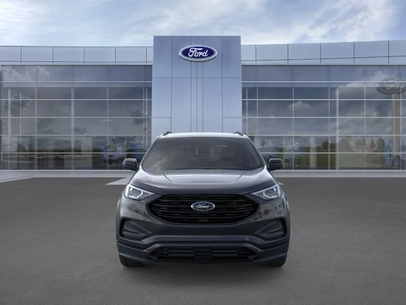 2024 Ford Edge SE - Photo 6