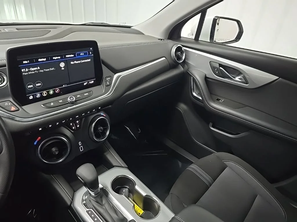 2023 Chevrolet Blazer 2LT - Photo 26