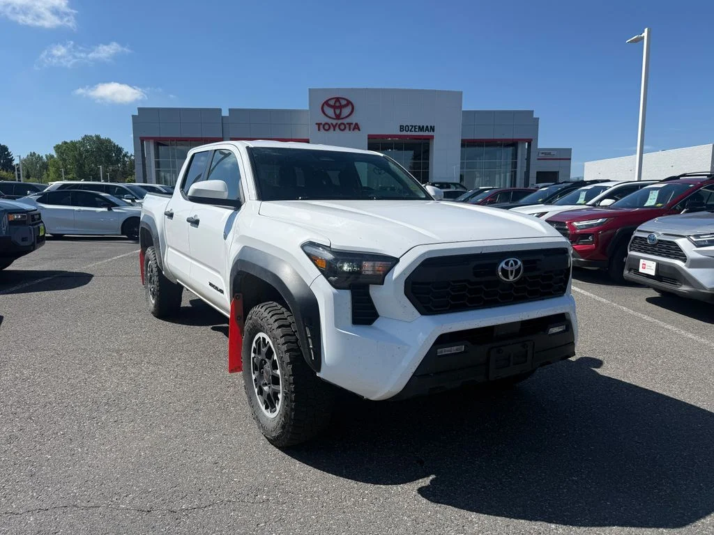 2024 Toyota Tacoma SR5 4x4 Double Cab's photo
