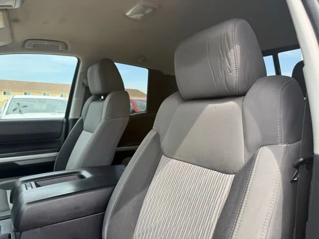 2017 Toyota Tundra SR5 - Photo 14