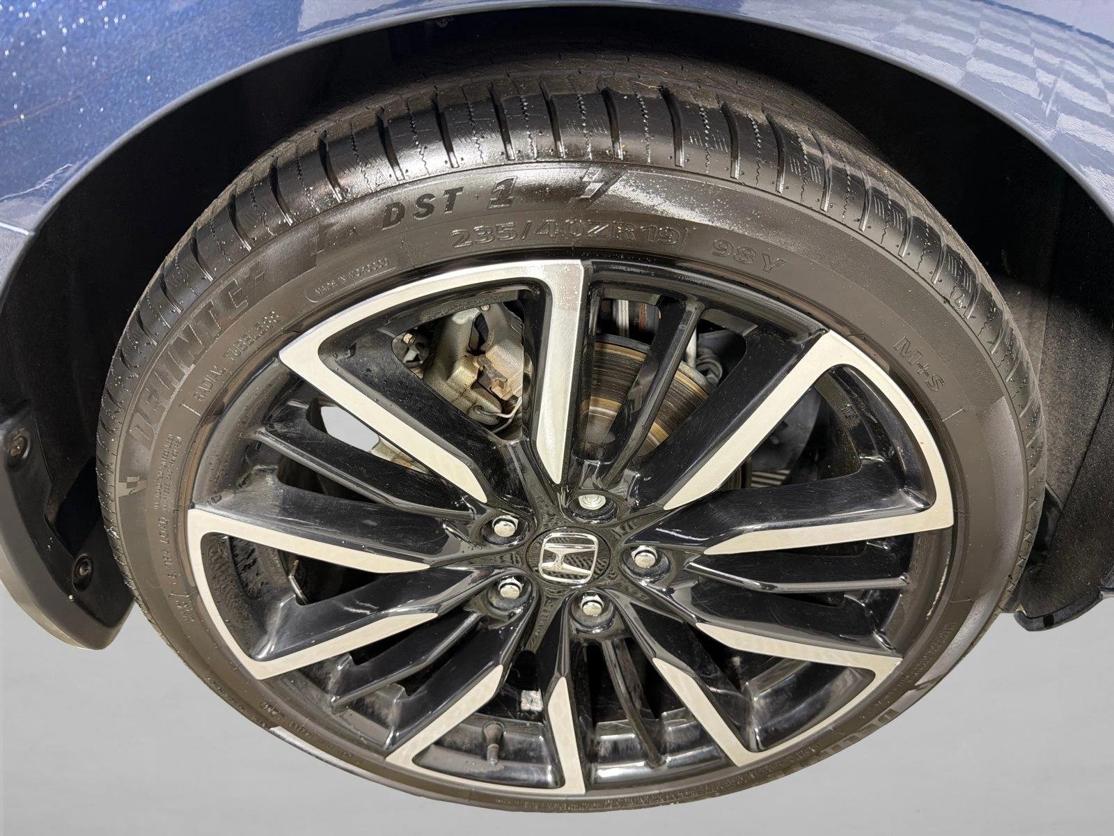 Used 2023 Canyon River Blue Metallic Honda Touring image 19