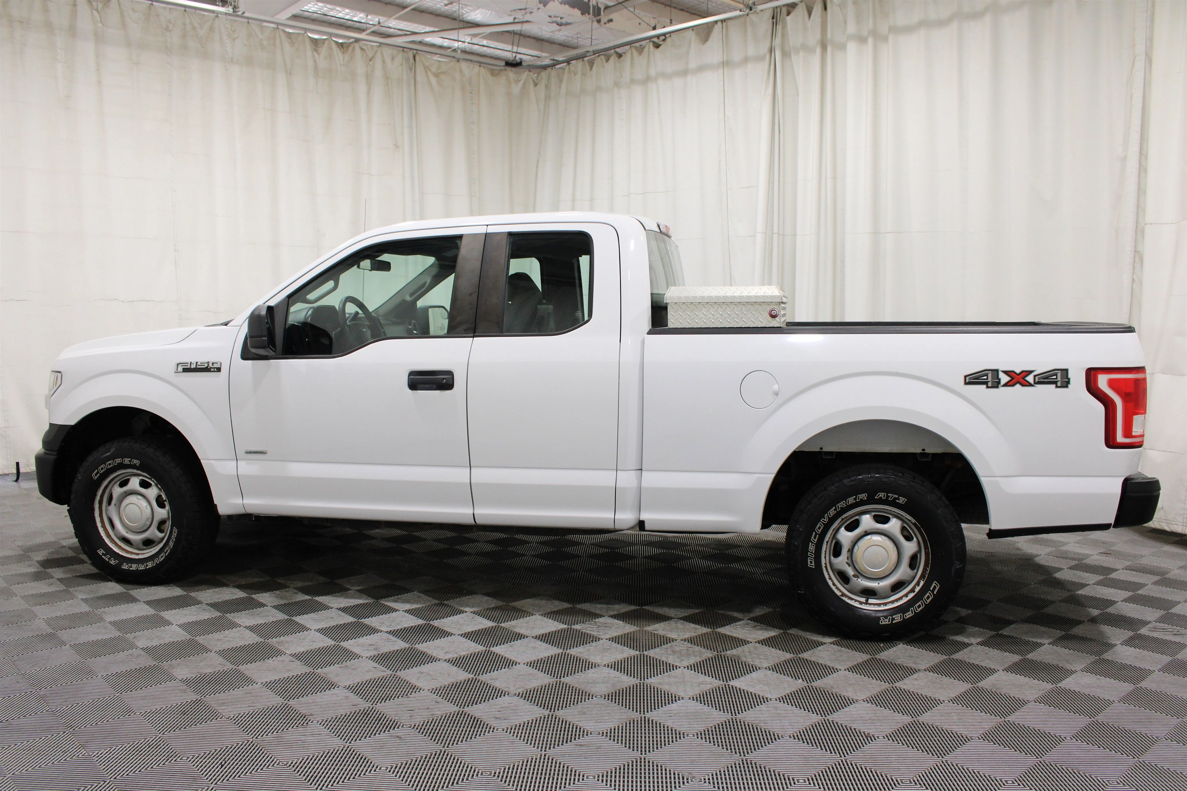 2017 Ford F-150 XL - Photo 31