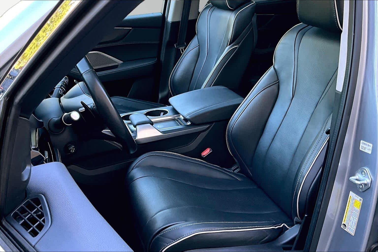 Used 2023 Lunar Silver Metallic Acura w/Advance Package image 8