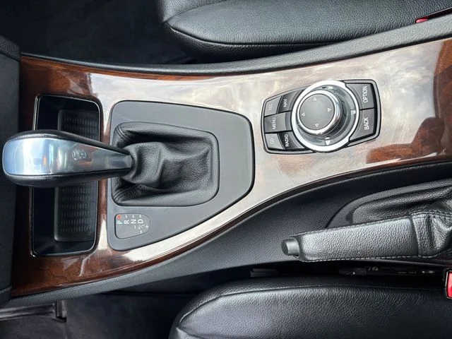 Used 2012 Vermillion Red BMW 335i image 19