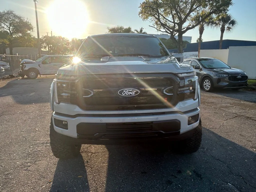 New 2026 Avalanche Ford Lariat image 8