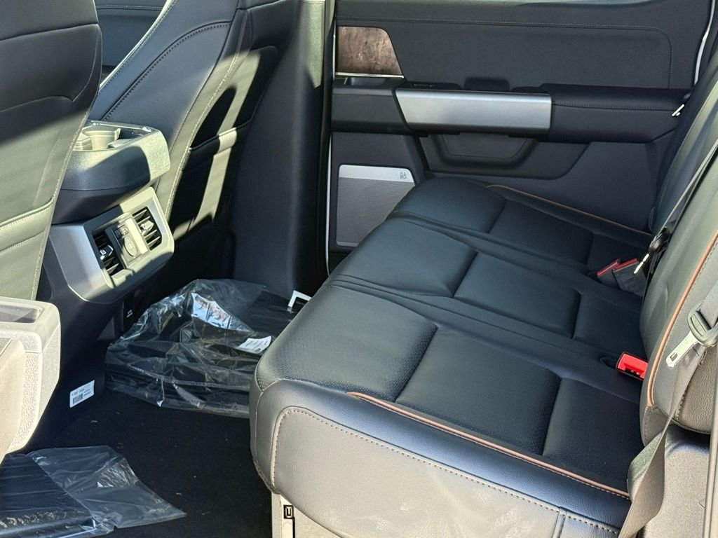 New 2026 Oxford White Ford F-250® Lariat® image 7